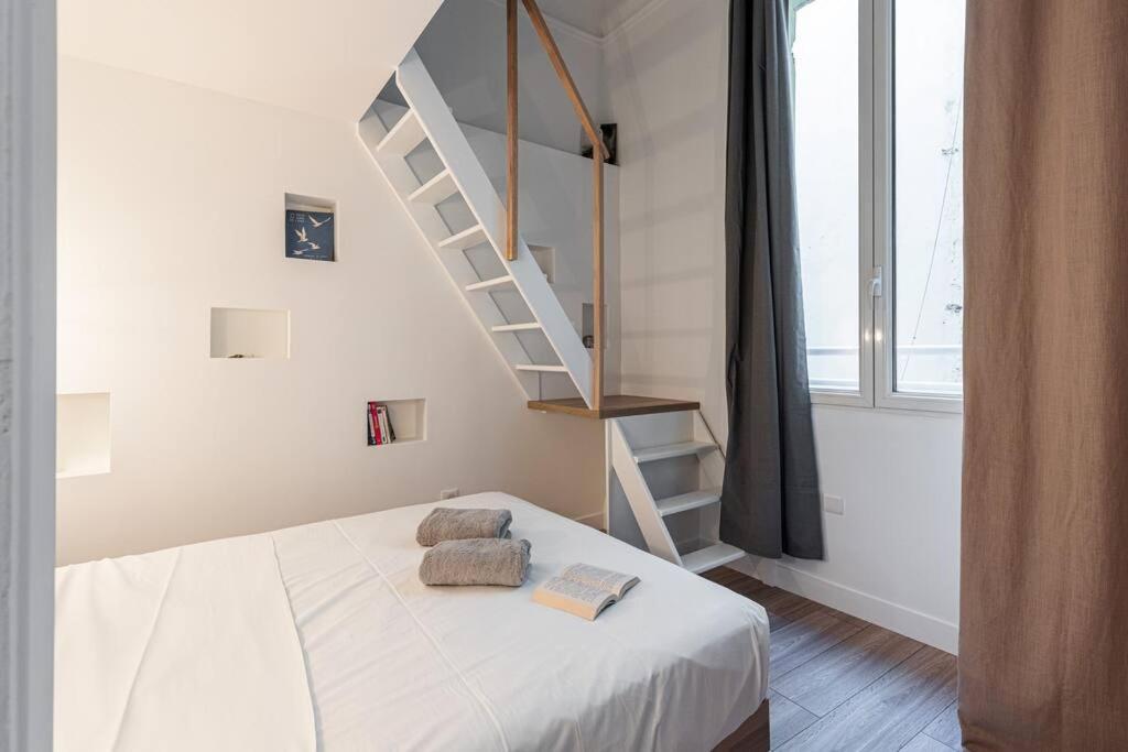 Апартаменты Prefecture 15 - Old Town Duplex 2 Doubles Beds Ницца Экстерьер фото