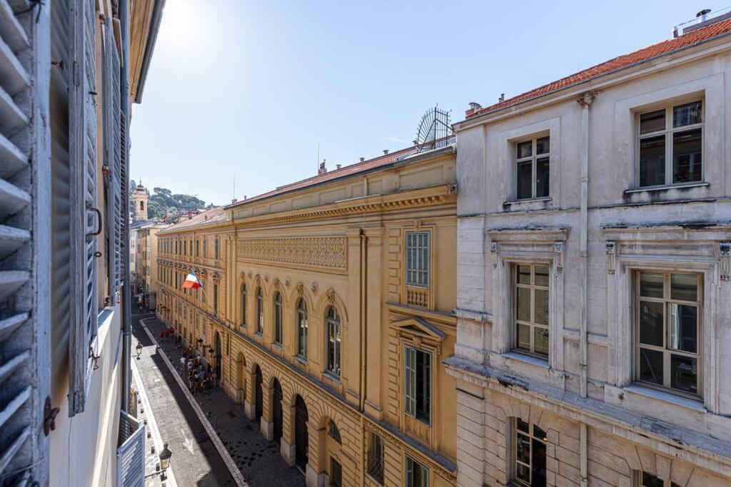 Апартаменты Prefecture 15 - Old Town Duplex 2 Doubles Beds Ницца Экстерьер фото