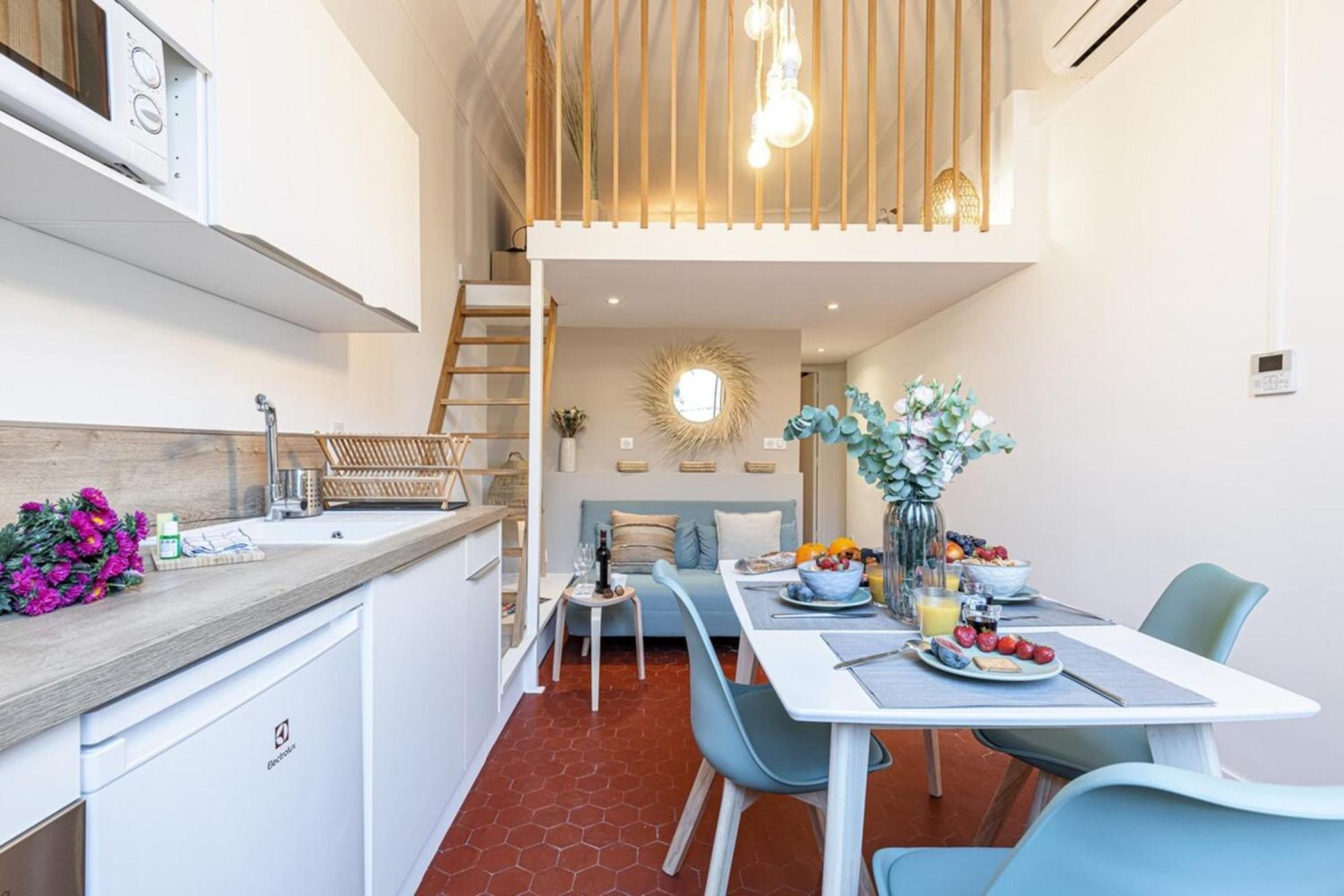 Апартаменты Prefecture 15 - Old Town Duplex 2 Doubles Beds Ницца Экстерьер фото